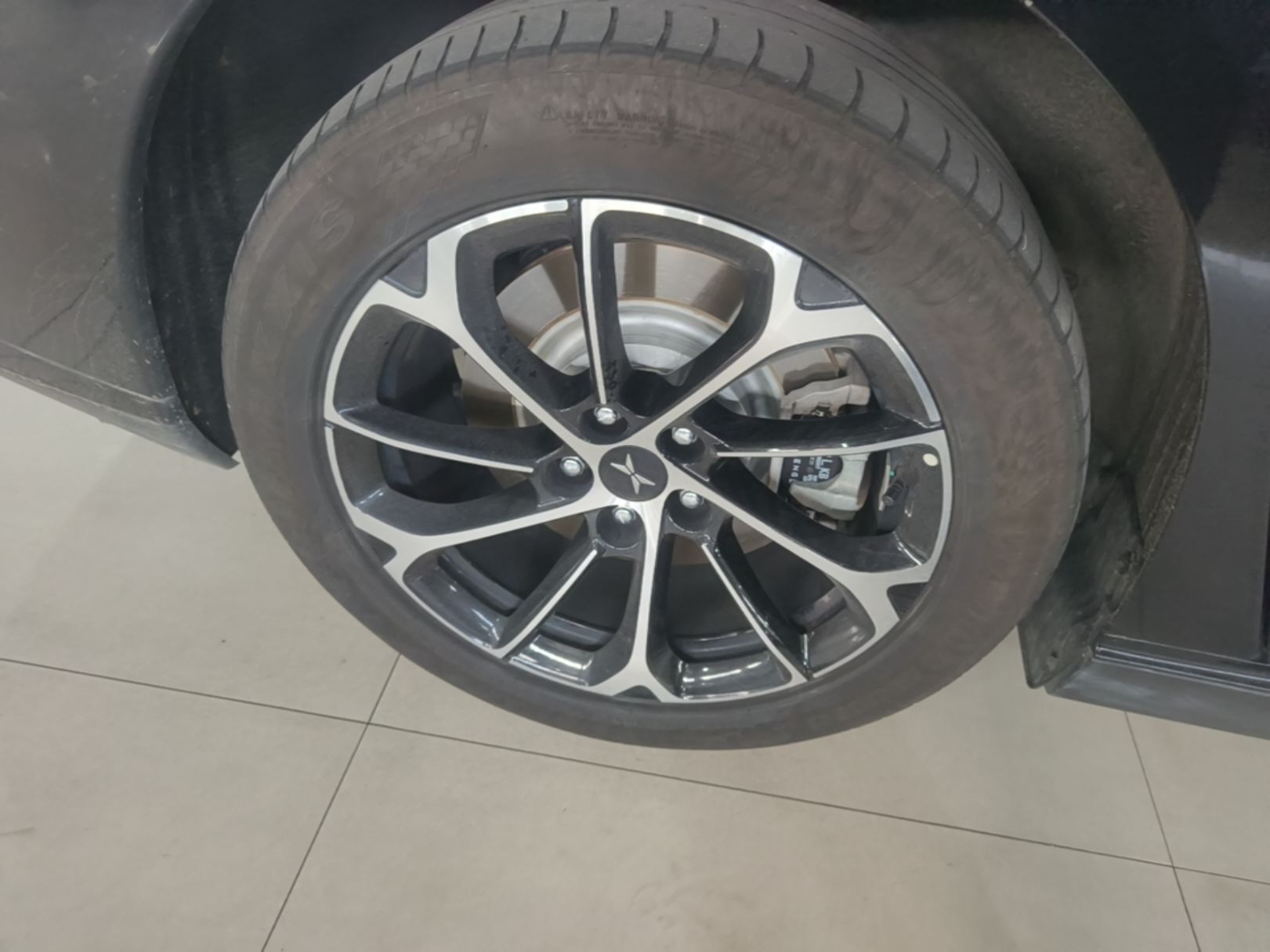 XPeng P7 2022 480G — снимка 11