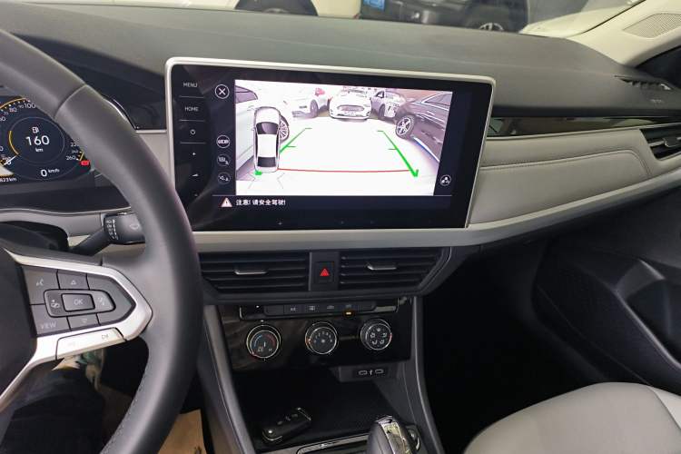 Used Volkswagen Bora 2023 200TSI DSG SmartDrive PRO Edition