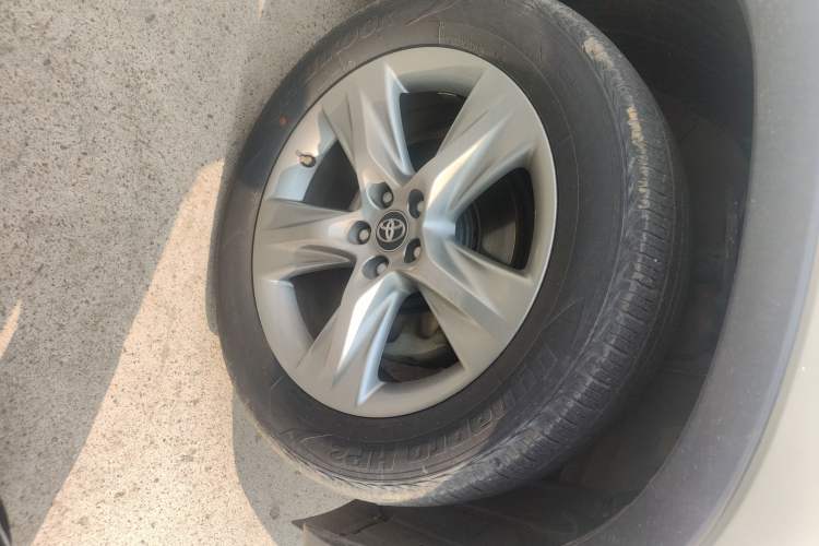 Used Toyota Highlander 2017 2.0T Four-Wheel Drive Luxury Edition 7 Seats