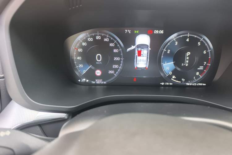 Used Volvo XC60 2019 T5 4x4 Zhiya Sport Edition China VI Standard
