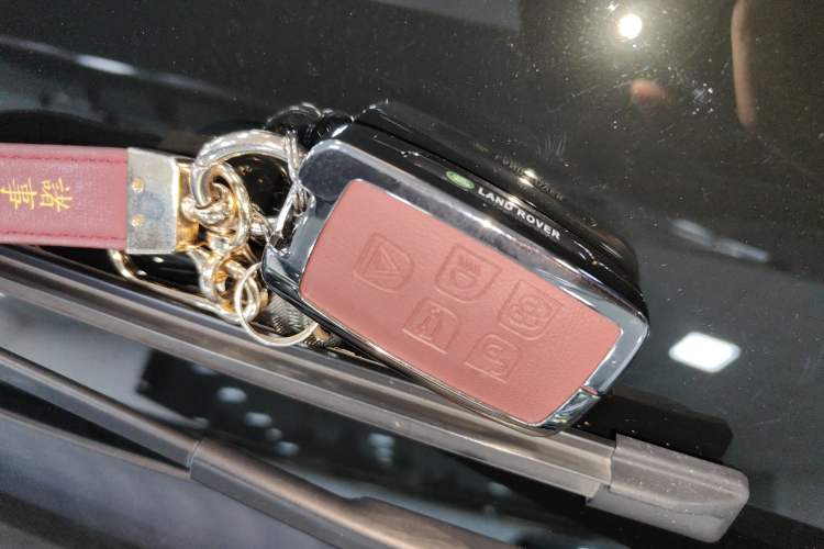 Used Land Rover Range Velar 2017 P250 S
