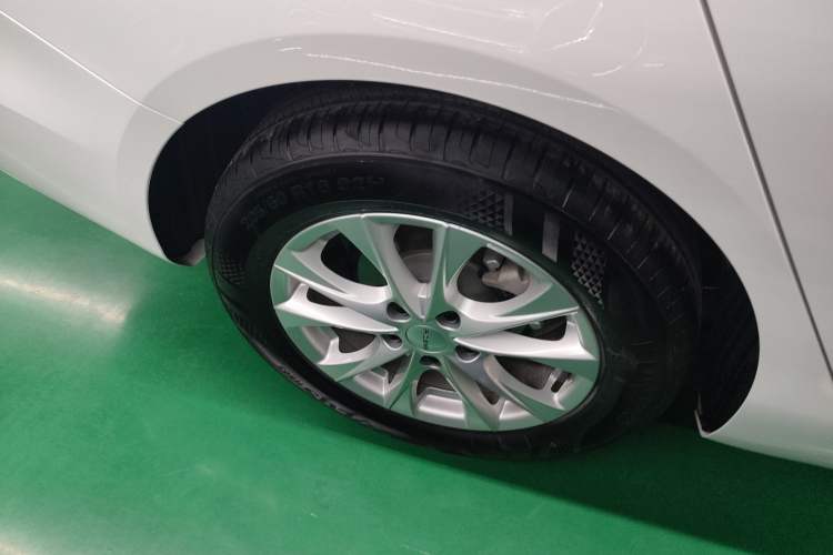 Used Roewe i5 2023 1.5L Manual Comfort Edition