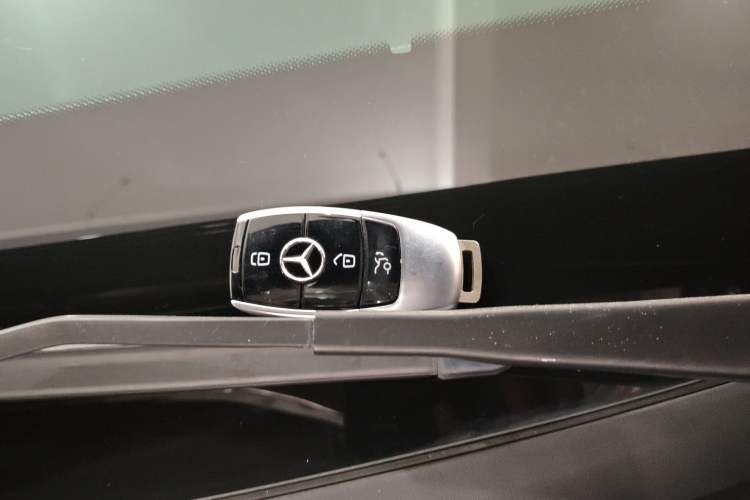 Used Mercedes-Benz E-Class 2018 E 300 L Luxury Model
