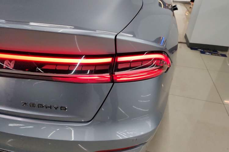 Used Lincoln Z 2022 iXiang Deluxe Edition