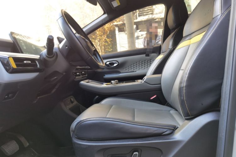 Used AION Y 2022 70 Intelligent Edition Lithium Iron Phosphate Left Front Seat