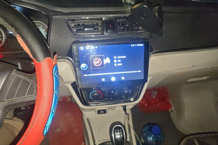 Used Jinbei Hiace X30 2021 1.5L Wealthy Single-Steaming Air-Conditioned Version Bus China VI Standard SWC15M
