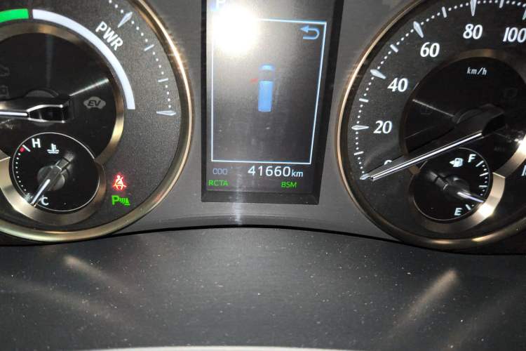 Used Toyota Vellfire 2019 Dual-Engine 2.5L HV Luxury Edition