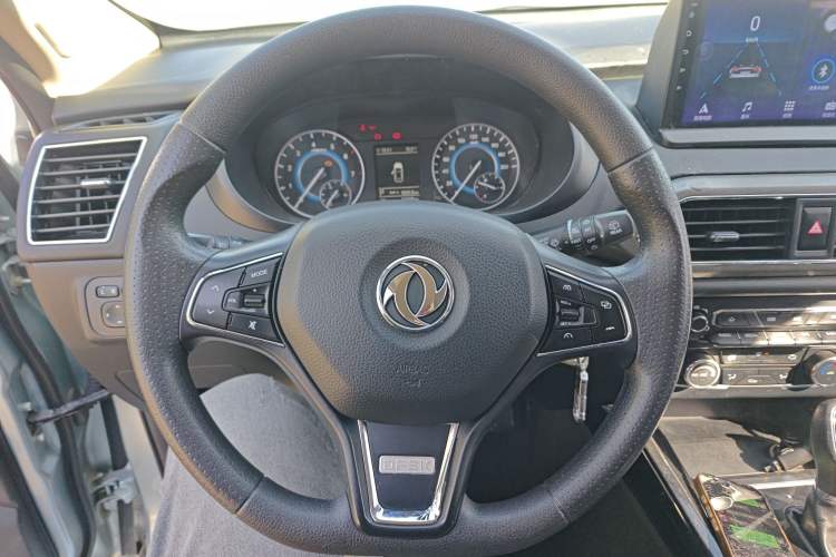 Used Dongfeng Fengon S560 2018 1.8L CVT Elite Model 5 Seats