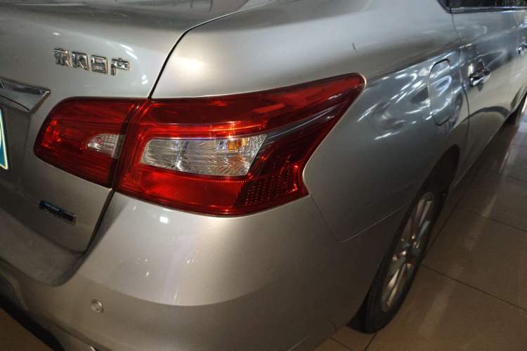 Used Nissan Sylphy 2016 1.6XE CVT Comfort Edition Exterior 3