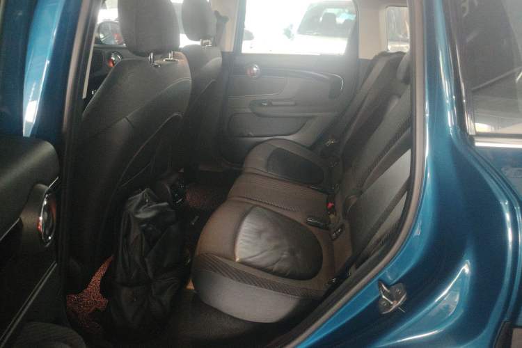 Used MINI Countryman 2017 1.5T COOPER ALL4 Traveler Left Rear Seat