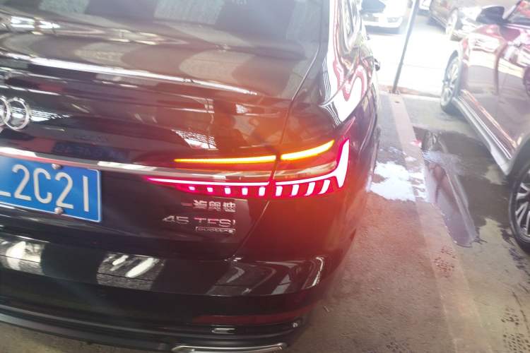 Used Audi A6L 2022 45 TFSI quattro Prestige Dynamic Edition Right Rear Taillight