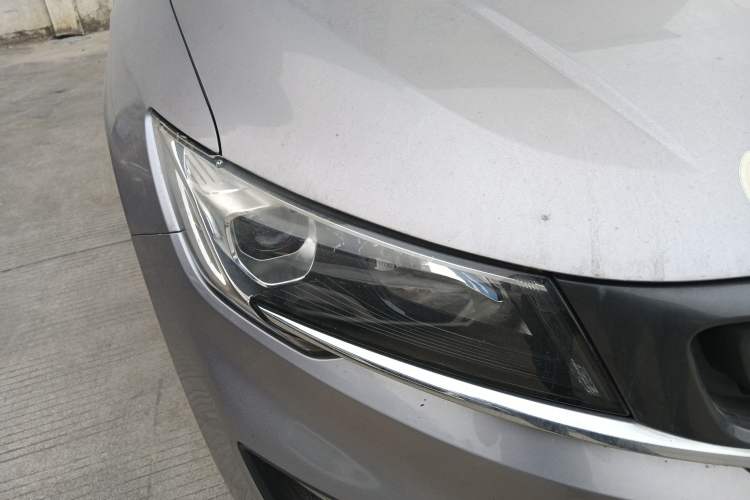 Used Geely Auto Jiajie 2019 1.5TD Manual Comfort Model Right Front Headlight