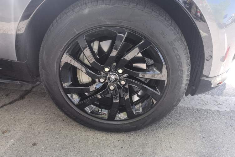 Used Land Rover Discovery 2020 3.0 SC V6 30th Anniversary Special Edition Exterior 1