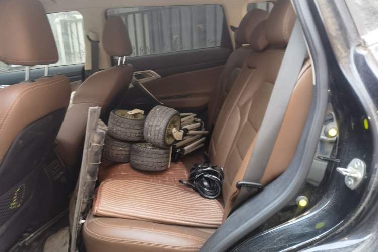 Used Geely Auto Emgrand X7 Sport 2016 1.8TD Automatic ZhiZun Version