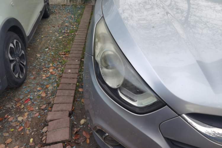 Used Hyundai ix35 2010 2.0L Automatic Two-Wheel Drive Elite Edition GLS
