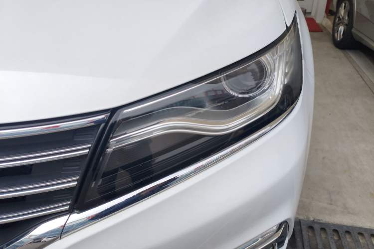 Used Roewe RX5 2016 20T Two-Wheel Drive Automatic Internet Smart Edition