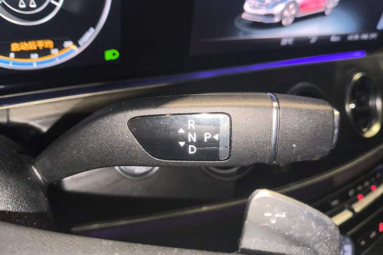 Used Mercedes-Benz E-Class 2020 Restyled E 300 L Sporty and Stylish Edition
