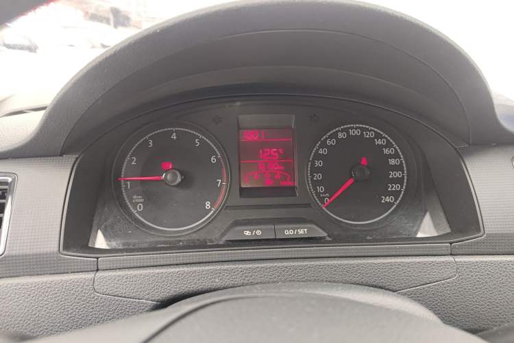 Used Volkswagen Santana 2018 1.5L Manual Fashion Edition Instrument Cluster