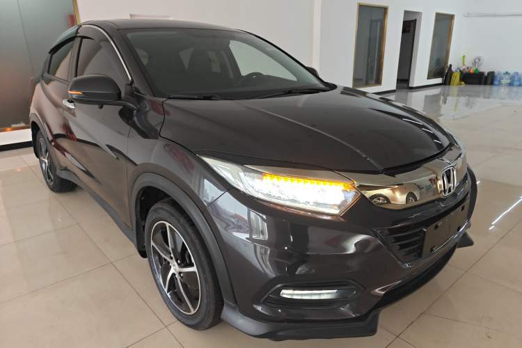 Used Honda Vezel 2020 220 TURBO CVT Luxury Edition
