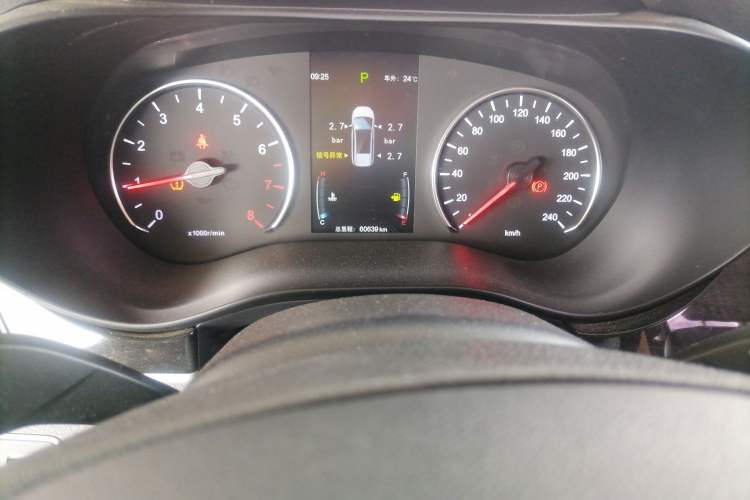 Used BYD Song MAX 2018 1.5T Automatic Smart Connect Elite Model with 6 Seats
