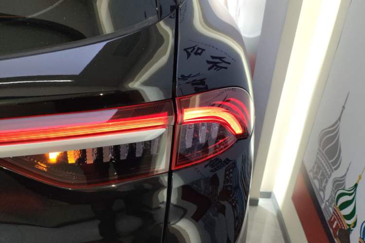 Used Geely Auto Haoyue 2022 1.8TD DCT Flagship 7-Seater