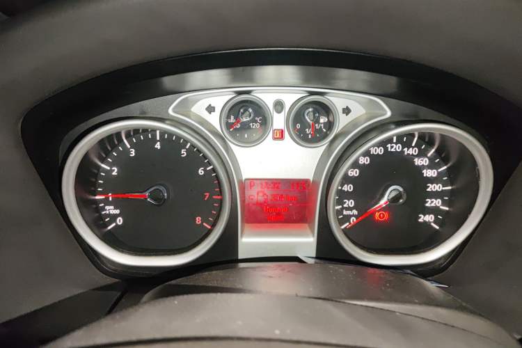 Used Ford Focus 2011 Sedan 1.8L Automatic Luxury Model
