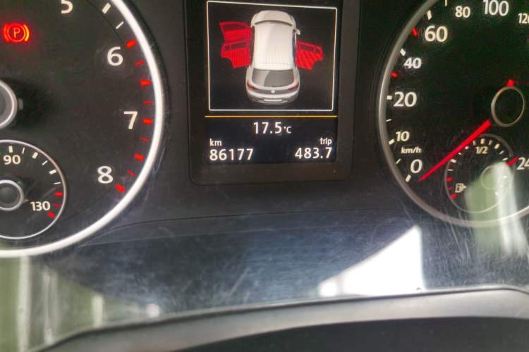 Used Volkswagen Tiguan 2015 1.8TSI Automatic Two-Wheel Drive Luxury Model