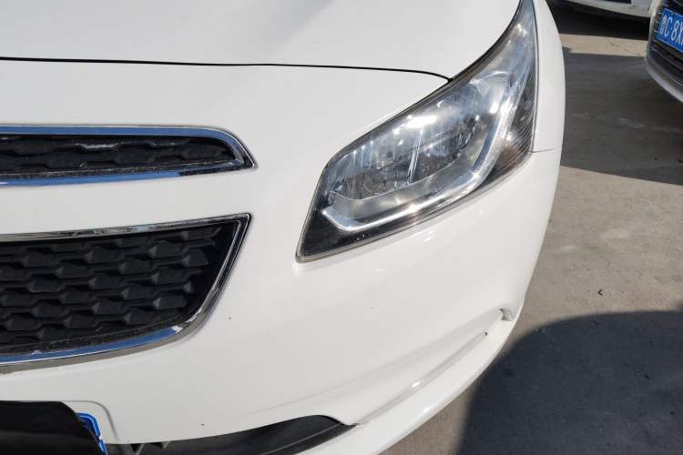 Used Chevrolet Cruze 2015 1.5L Classic SE AT
