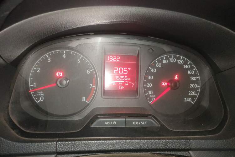 Used Volkswagen Jetta 2015 Value Edition 1.6L Manual Fashionable Style
