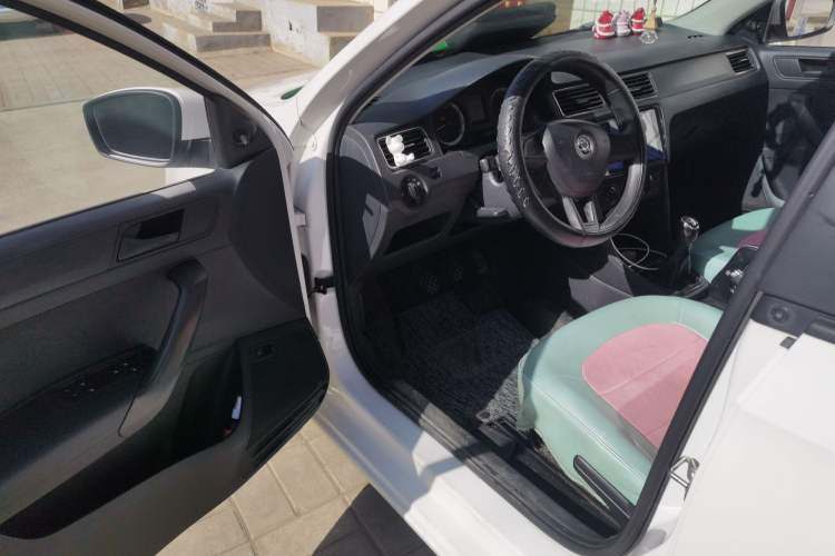 Used Skoda Rapid 2018 1.6L Manual Standard Edition