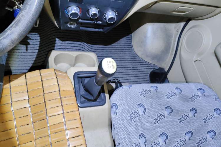 Used Dongfeng Xiaokang C37 2012 1.4L Comfort Version DK13-06
