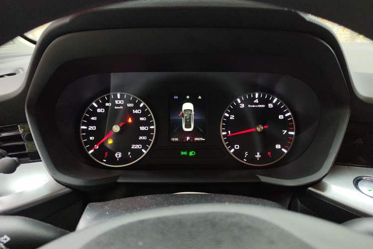 Used MG 5 2022 180 DVVT CVT Youth Luxury Edition