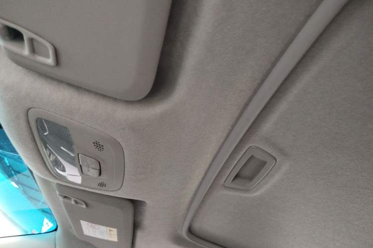 Used Chevrolet Cavalier 2019 320 Automatic Enjoyment with Sunroof Headliner