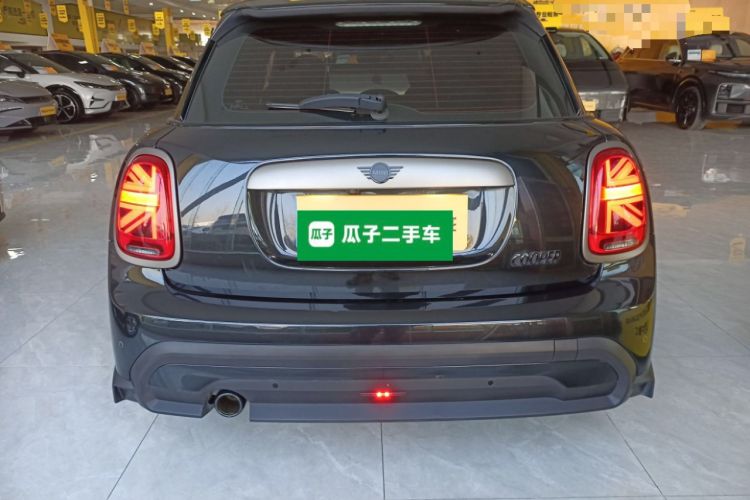 Used MINI MINI 2023 1.5T COOPER King's Cross Special Edition Five-Door Version
