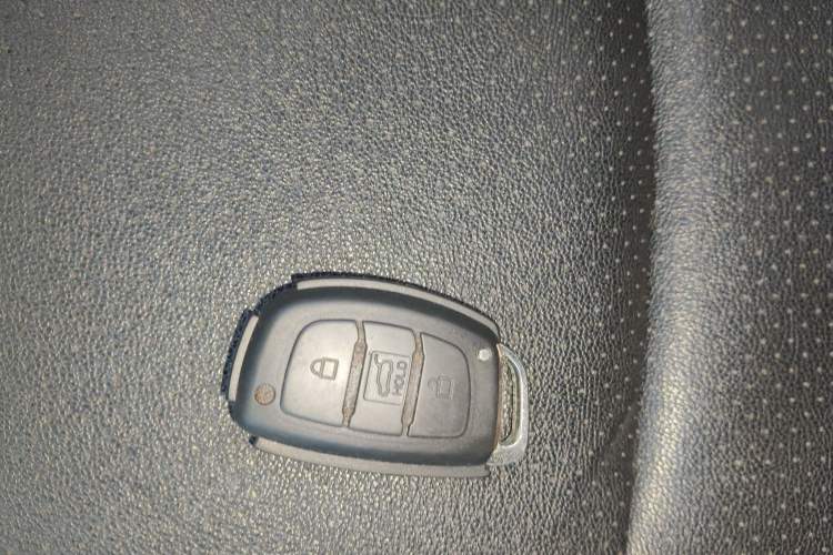 Used Hyundai Elantra (5th Generation / Langdong) 2016 1.6L Automatic Prestige Model