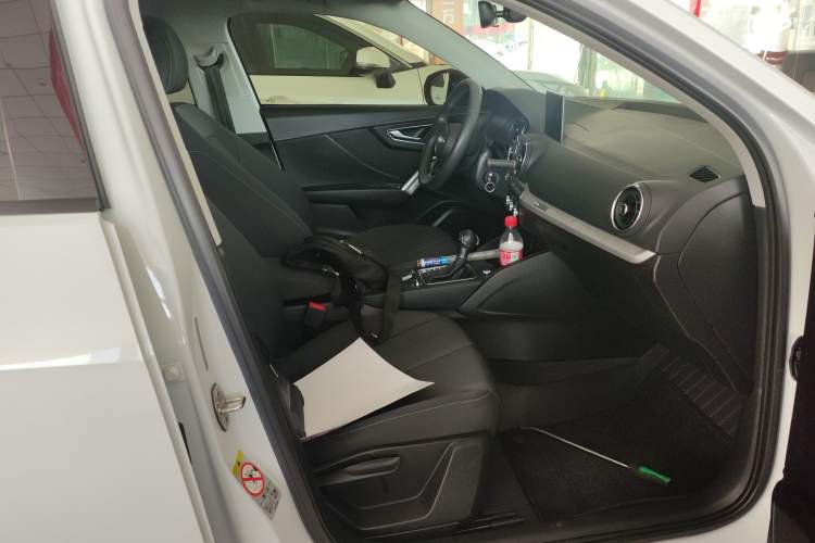 Used Audi Q2L 2021 35 TFSI Progressive Dynamic Edition
