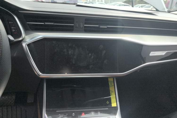 Used Audi A6L 2024 45 TFSI Prestige Elegant Edition
