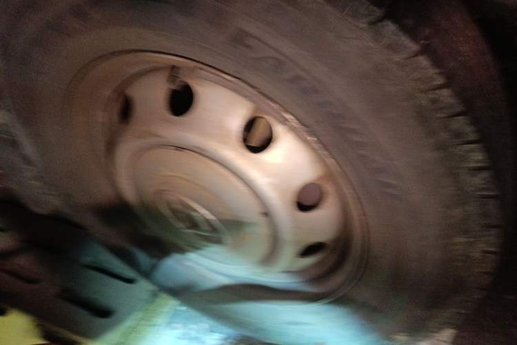 Used SAIC MAXUS Xintu V80 2021 2.0T Manual Classic Aoyuntong 127 PS Mid-axle Mid-roof 6/7/8/9-Seater
