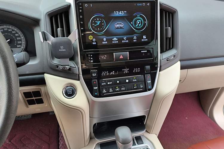 Used Toyota Land Cruiser  Audio And AC Panel