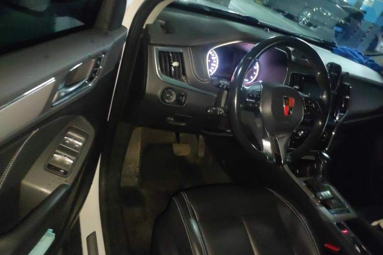 Used Roewe RX5 2018 20T Two-Wheel Drive Automatic Flagship Edition
