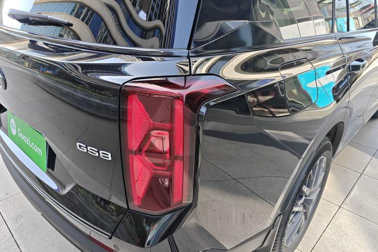 Used GAC Trumpchi GS8 2022 Linghang Series 2.0 TGDI Two-Wheel-Drive Luxury Smart Connectivity Version (7 Seats)
