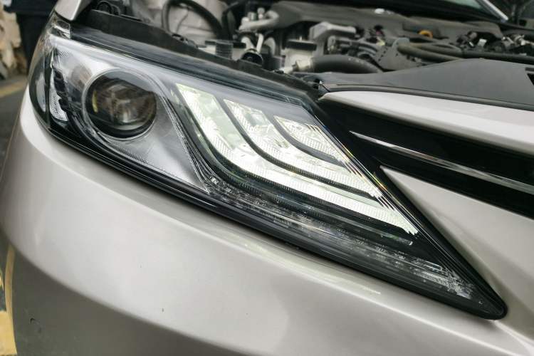 Used Toyota Camry 2021 Dual-Motor 2.5HG Luxury Edition Right Front Headlight