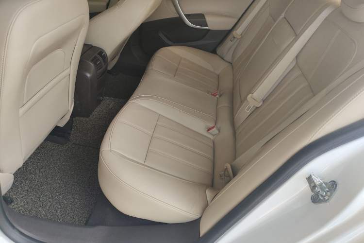 Used Buick Regal 2014 2.0L Elite Fashion Edition
