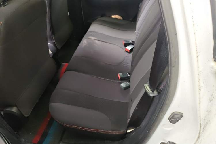 Used CHANGAN CX20 2014 1.4L Manual Sport Edition China V Standard
