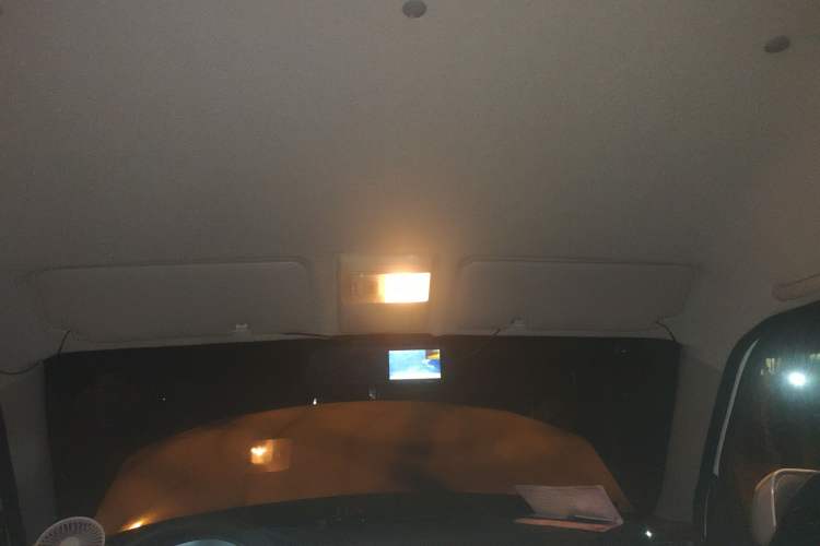 Used Jinbei New Hiace EV 2023 Profit-Making Type Headliner