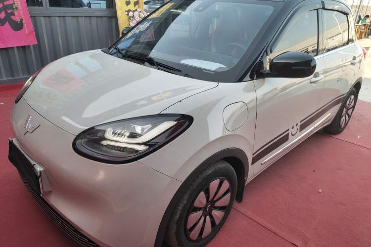Used Wuling Bingo 2023 333 km Lingxi Connected Version
