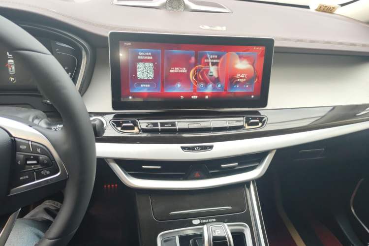 Used Geely Auto Jiajie 2022 1.8TD DCT Platinum Luxury Edition Audio And AC Panel