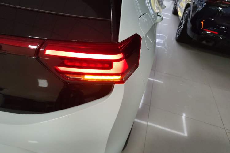 Used Volkswagen ID.3 2025 Smart Edition Ultra-Intelligent Version Right Rear Taillight