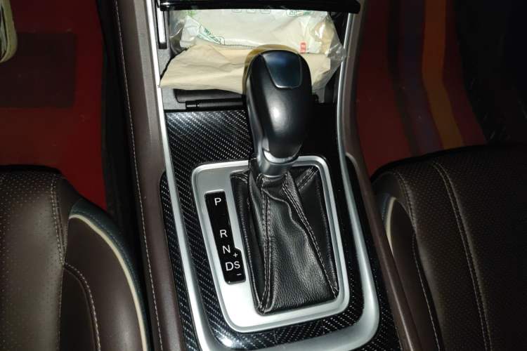 Used Changan Raeton CC 2018 1.5T Automatic Haoya Model China V Standard
