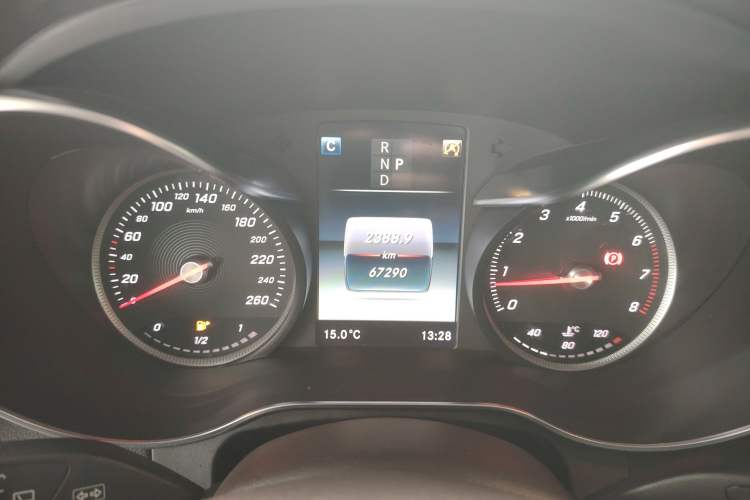 Used Mercedes-Benz GLC 2017 GLC 260 4MATIC Dynamic Edition